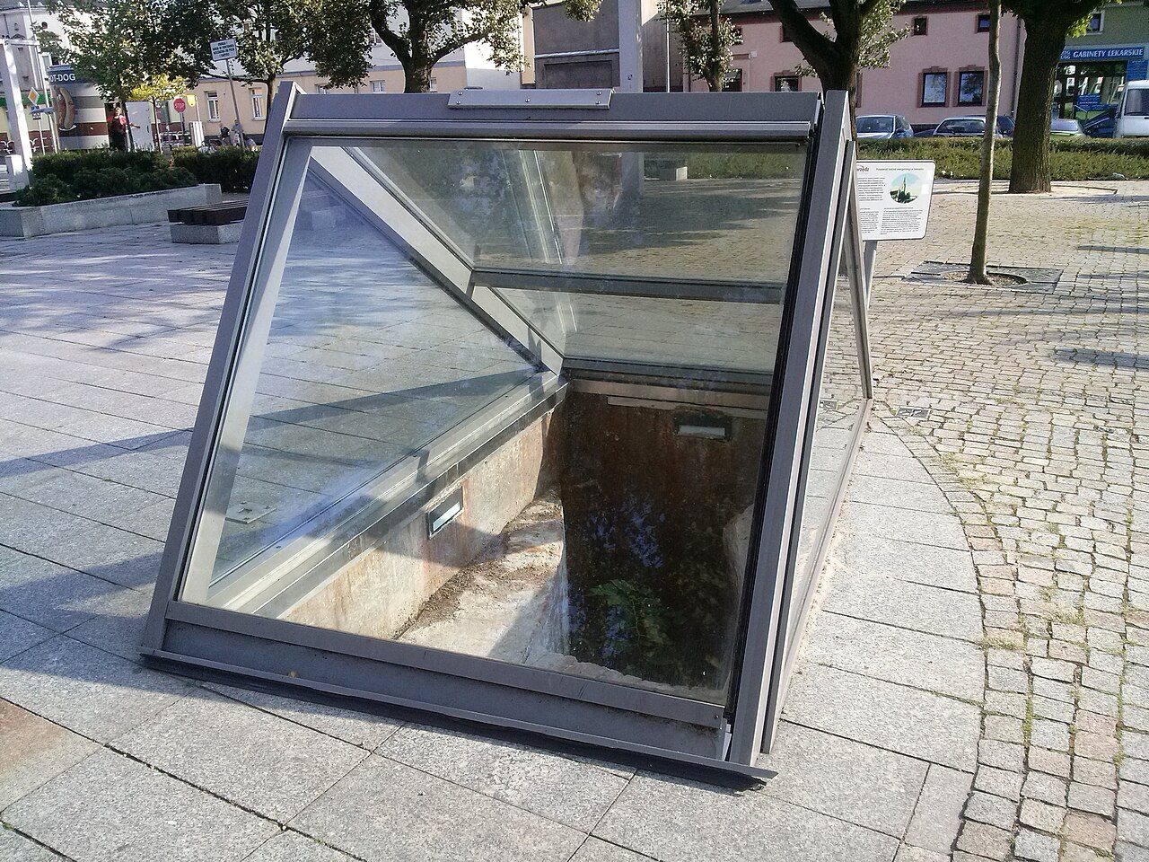 Pozostałości kościoła ewangelickiego w Swarzędzu